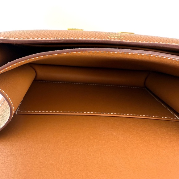 Authentic HERMES Constance 18 Epsom Gold on Gold Leather Crossbody Bag - Picture 10 of 12